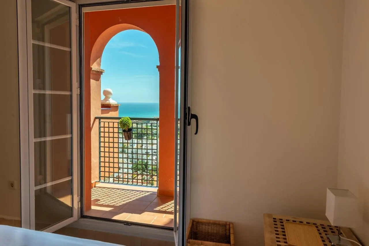 2173-Superb Apt With Amazing Seaview Manilva 0*,
